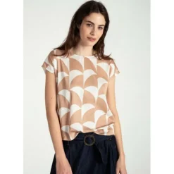 MORE & MORE MORE & MORE Tops & T-shirts Best