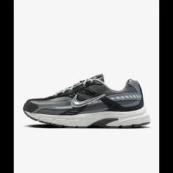 NIKE Sneakers Outlet