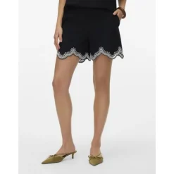 Vero Moda Shorts Online